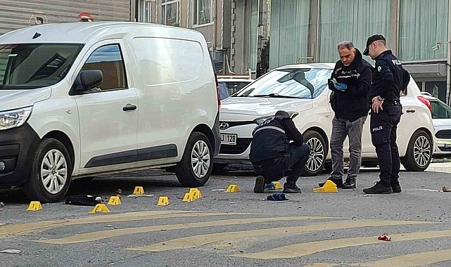Kağıthane'de sokak ortasında cinayet: 15 el ateş ederek kaçtı