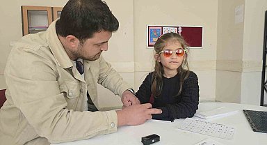 Kalbi küçük, azmi büyük: Defne'nin öğrenme mücadelesi ilham oldu
