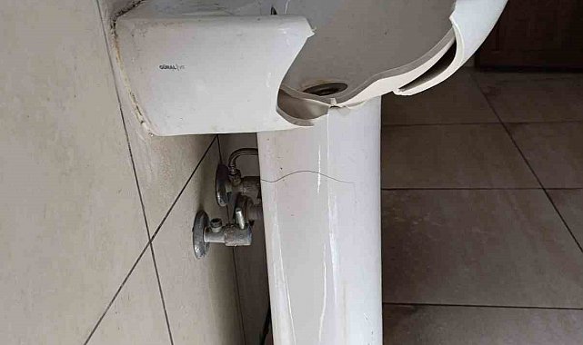 Kamu malına zarar veren kişi yakalandı