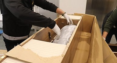 Kapıkule ve İpsala sınır kapılarında zehir tacirlerine darbe: Televizyon ünitesi içerisine gizlenen 96 kilo uyuşturucu yakalandı