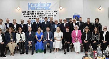 Karadeniz'de Yılın En'leri ödüllerini aldı