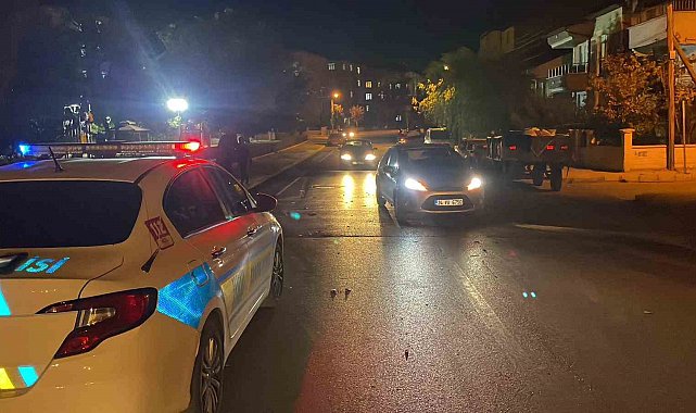 Karaman'da motosiklet traktörün römorkuna çarptı: 1 yaralı