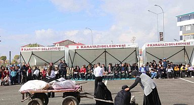 Karayazı'da Cumhuriyet'in 102 yıllık heyecanı