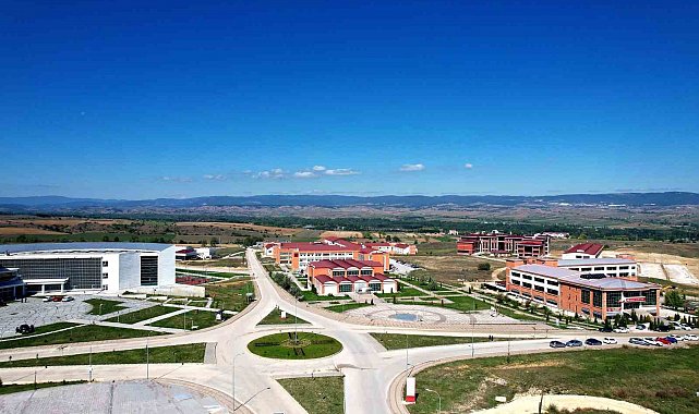 Kastamonu Üniversitesi, THE 2026 Dünya Üniversite sıralamasında yeniden yer aldı