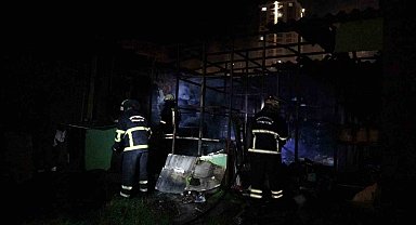 Kastamonu'da iş yerinde çıkan yangın büyümeden söndürüldü