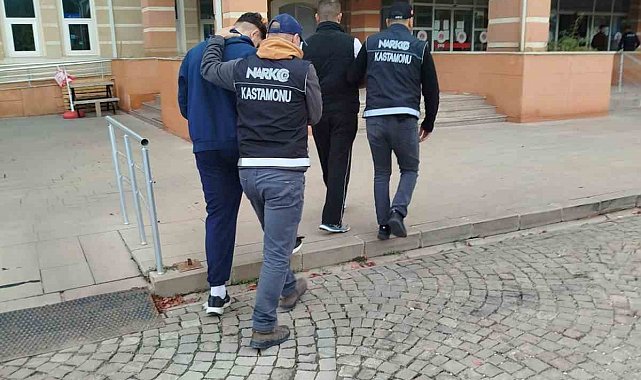 Kastamonu'da uyuşturucuyla yakalanan 2 şüpheli tutuklandı