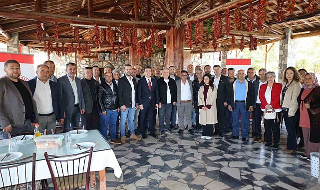 Kaymakam Gündoğdu muhtarlar ile kahvaltıda bir araya geldi