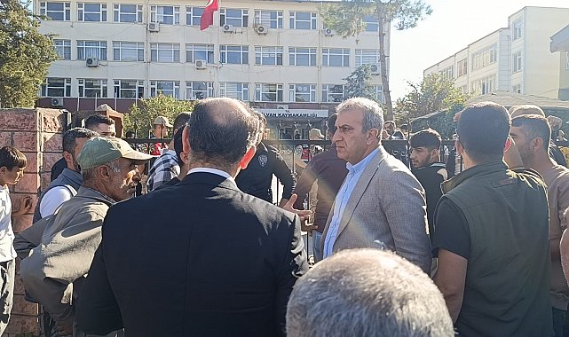 Kaymakamlık önünde cenaze eylemi