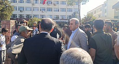 Kaymakamlık önünde cenaze eylemi
