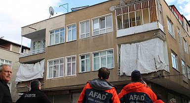 Kayseri'de 3 katlı bina yıkılma tehlikesi nedeniyle boşaltıldı