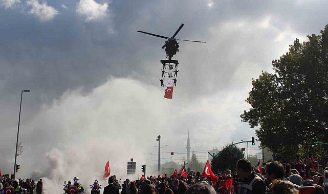 Kayseri'de 'çelik kanatlı' 29 Ekim coşkusu