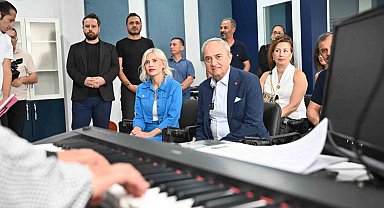 Kepez Belediyesi'nden Şehit Celal Özcan Anadolu Lisesi'ne müzik sınıfı