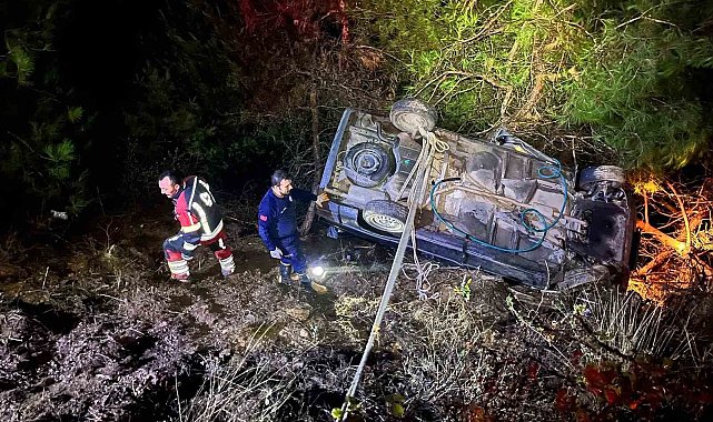 Kepsut'ta araç dereye uçtu: 5 yaralı