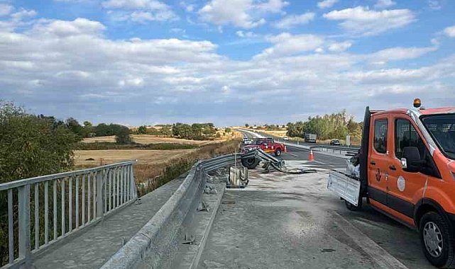 Kırklareli'nde tır dereye düştü sürücü yaralandı