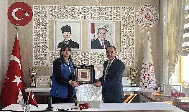 Kırşehir'den gönderilen Ahi Sancağı Bayburt'a ulaştı