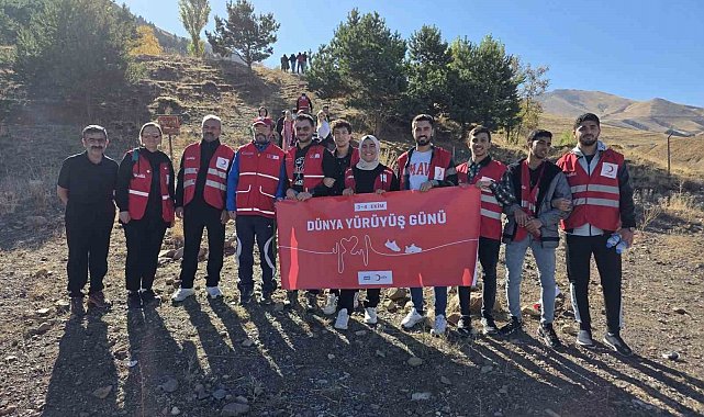 Kızılay'dan Dünya Yürüyüş Günü'nde sağlık için adım etkinliği