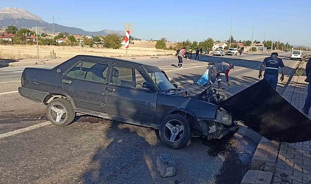 Konya'da otomobiller çarpıştı: 1 yaralı