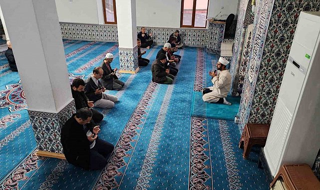 Köyceğizli vatandaşlar sabah namazında bir araya geldi