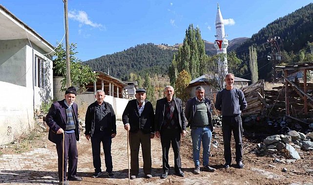 Köylüler yol çilesinin bitmesini istiyor