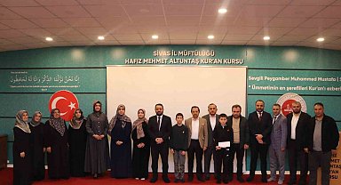 Kur'an bülbülleri ödüllendirildi