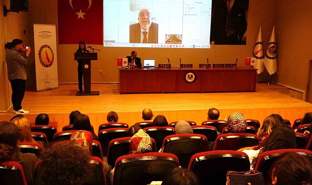 Kütahya'da "Kimlik, Göç ve Sosyal Sorunlar" sosyoloji sempozyumunda ele alındı