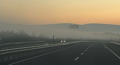 Kütahya'da sisli hava etkili oldu