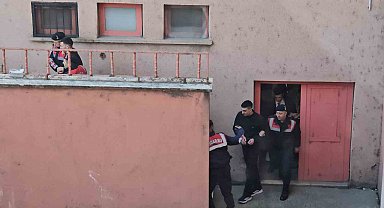 Kuyumcu soygunu zanlıları ilk kez hakim karşısında