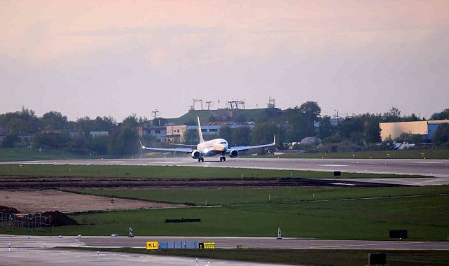 Litvanya'daki Vilnius Havalimanı meteoroloji balonları nedeniyle bu ay altıncı defa kapandı