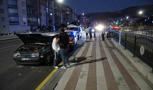 Malatya'da 4 araçlı zincirleme kaza: 2 yaralı