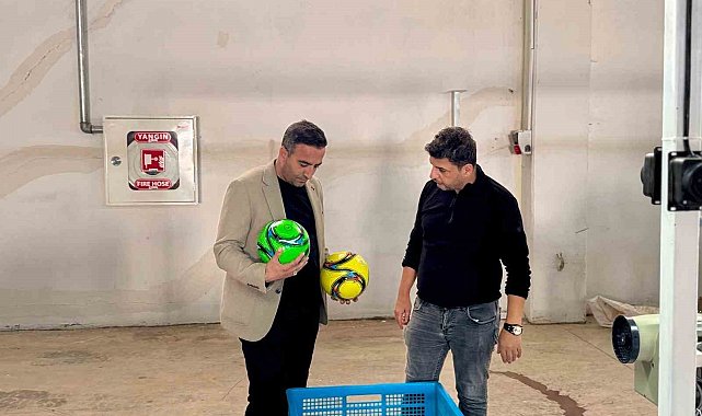Malatya'da futbol topu üretimine başlandı