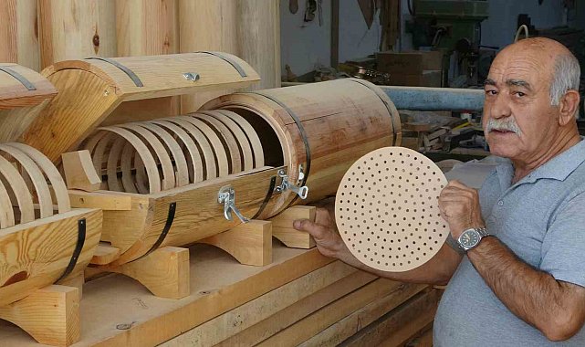 Malatya'da üretilen arı kovanları Türkiye'nin dört bir yanına gönderiliyor