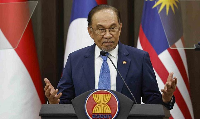 Malezya Başbakanı İbrahim: "ABD'nin barış planı mükemmel değil, hatta çoğuna katılmıyoruz"