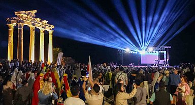 Manavgat'ta Halk Dansları Festivali coşkusu başladı