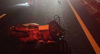 Manisa'da devrilen motosikletin sürücüsü hayatını kaybetti