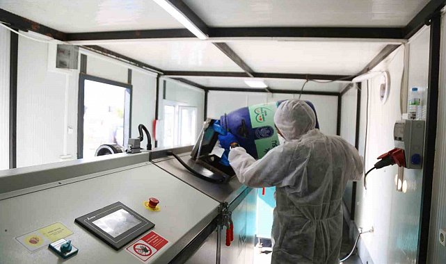 Melikgazi'de sıfır atık ile yemek atıkları can dostlar için mamaya dönüşüyor