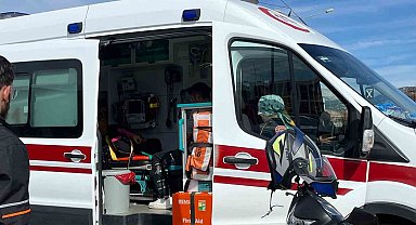 Menteşe'de motosikletliler çarpıştı