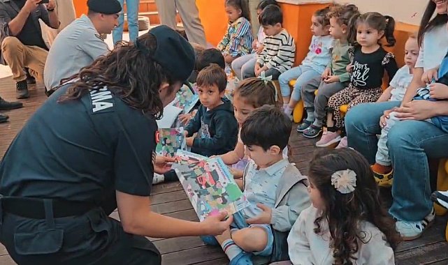 Mersin'de jandarma personeli çocuklarla etkinlik yaptı