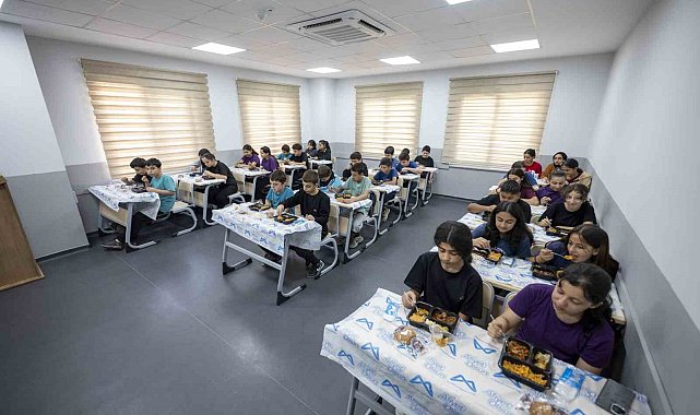 Mersin'de LGS'ye hazırlanan öğrencilere destek