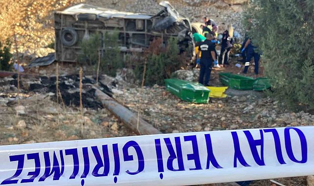 Mersin'deki işçi servisi kazasında ölü sayısı 6'ya yükseldi