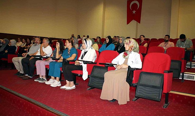 Midyat Devlet Hastanesinde personele eğitim programı düzenlendi
