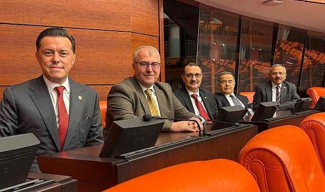 Milletvekili Hatipoğlu, TBMM'de çalışmalarını sürdürüyor