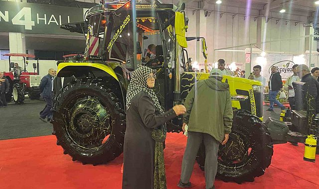Modifiye traktörler Bursa Tarım Fuarı'nın ilgi odağı oldu