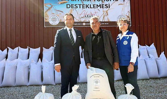 Muğla Büyükşehir'den Kırsal Kalkınmaya 330 tonluk yem tohumu desteği