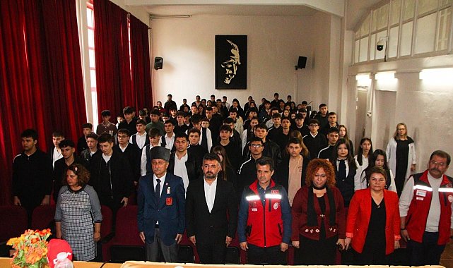 Muğla'da Gaziler öğrencilerle buluştu