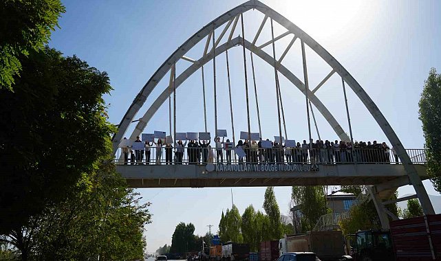 Muş'ta öğrencilerden Filistin'e destek yürüyüşü