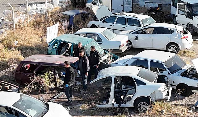 Nevşehir'de ağır hasarlı araçları "change" yapan çeteye operasyon: 8 gözaltı