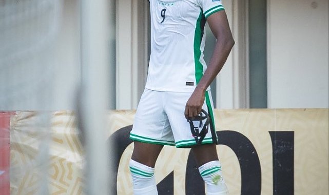 Nijerya, Victor Osimhen'in hat-trick yaptığı maç sonunda play-off biletini aldı