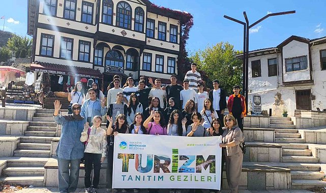 Öğrenciler şehrin tarihi ve doğal güzelliklerini keşfetti