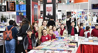 Öğrencilerden Kitap fuarına tam not