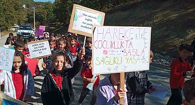 Öğrencilerden sağlıklı yaşam için farkındalık yürüyüşü
